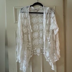 David Dart Elegant White Crochet Sweater.  Size 2x